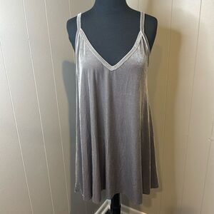 Boho Jane gray stretch velour V front & back neckline stretch flowy tank top. L
